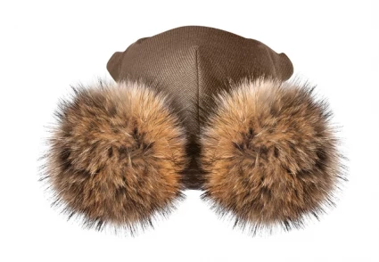 Зимова шапочка-шолом Corona.hm "Карамелька" молочний шоколад з 2 натуральними помпонами єнот