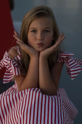 Сукня для дівчинки Corona.hm “Шарм”, червона смужка