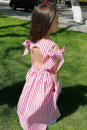 Сукня для дівчинки Corona.hm “Шарм”, червона смужка