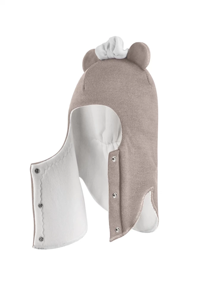 Зимняя шапочка шлем Corona.hm "Мисс Минни" на кнопочках капучино